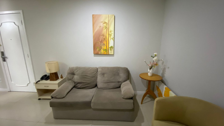 Imagem Flat com 2 Quartos à Venda ou Locação, 60 m² em Jardim Renascença - São Luís