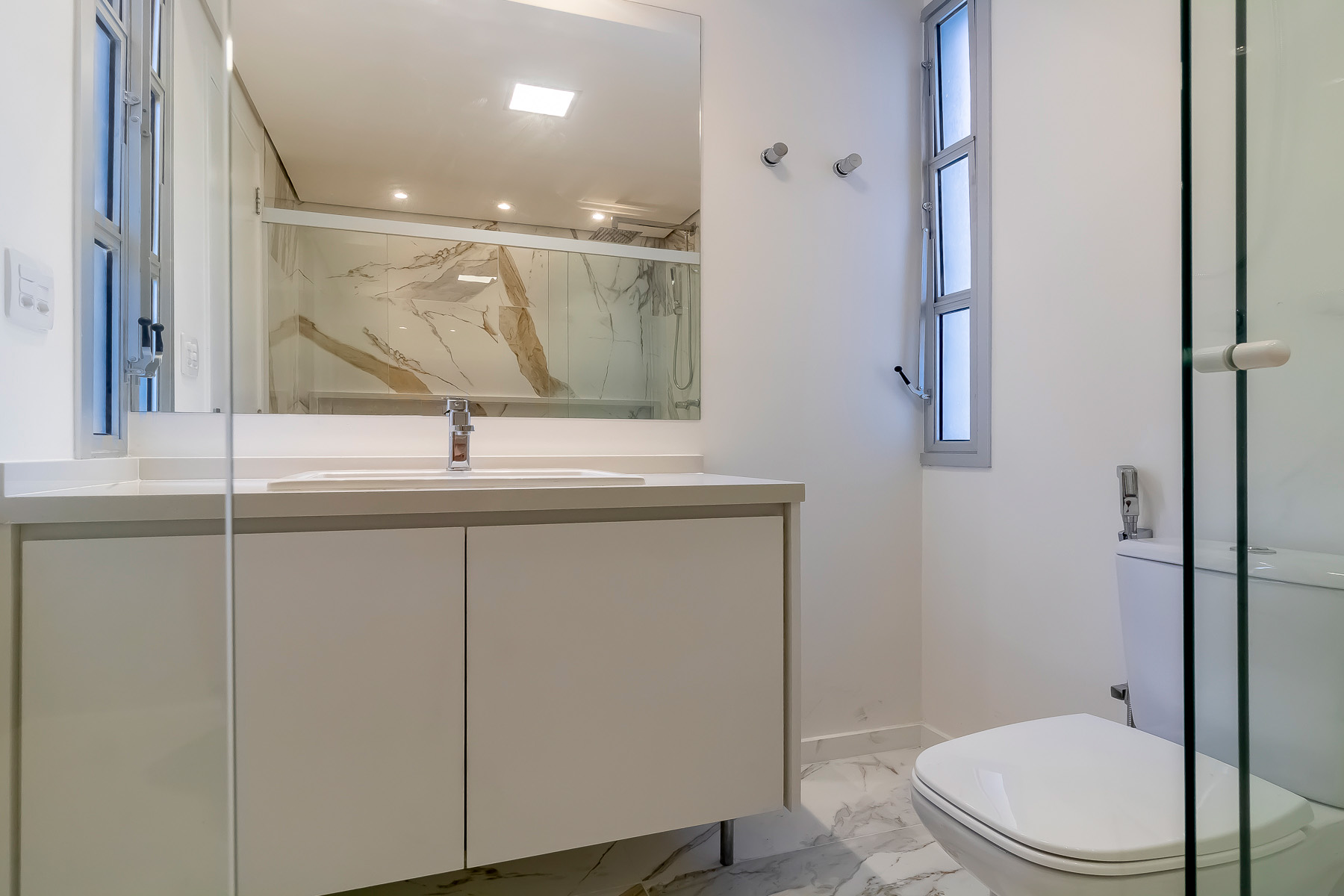 Imagem Apartamento com 3 Quartos à Venda, 129 m²em Itaim Bibi - São Paulo