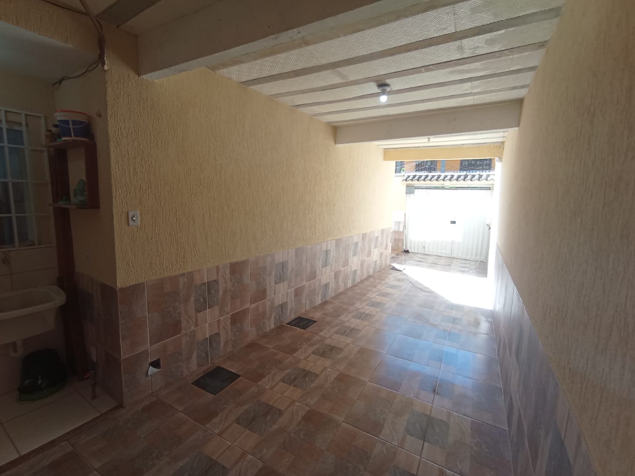 Imagem Casa com 2 Quartos à Venda, 135 m²em Tribobó - São Gonçalo