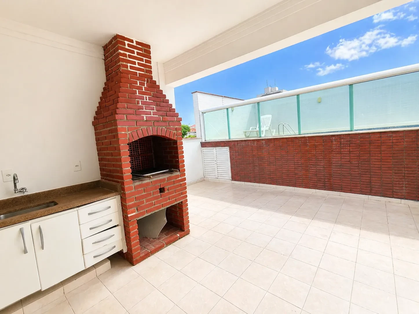 Imagem Casa com 4 Quartos à Venda, 239 m² em Embaré - Santos