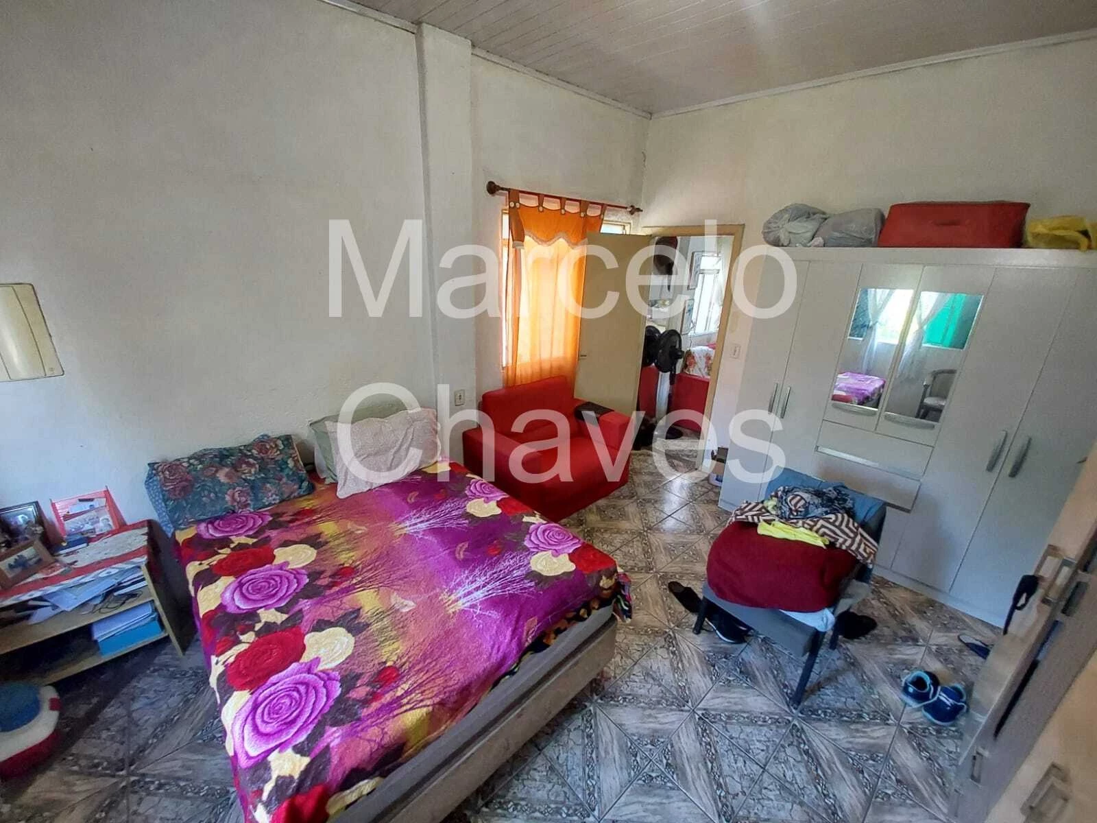 Imagem Terreno à Venda, 194 m² em Medianeira - Porto Alegre