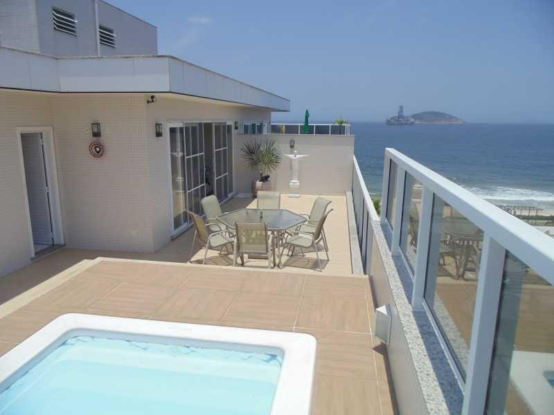 Imagem Cobertura com 4 Quartos à Venda, 299 m²em Piratininga - Niterói