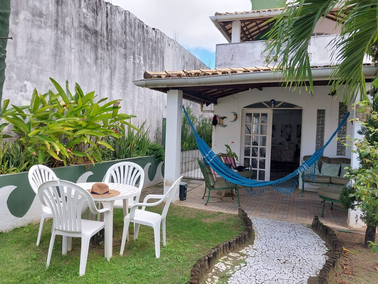 Casa de Condomínio com 4 Quartos à Venda, 250 m²em Jardim Placaford - Salvador