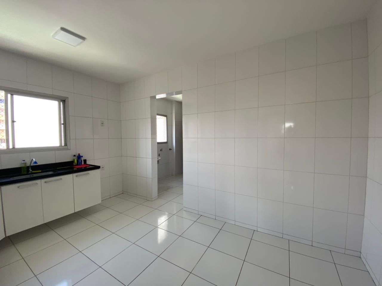 Imagem Apartamento com 4 Quartos à Venda, 144 m²em São Bras - Belém