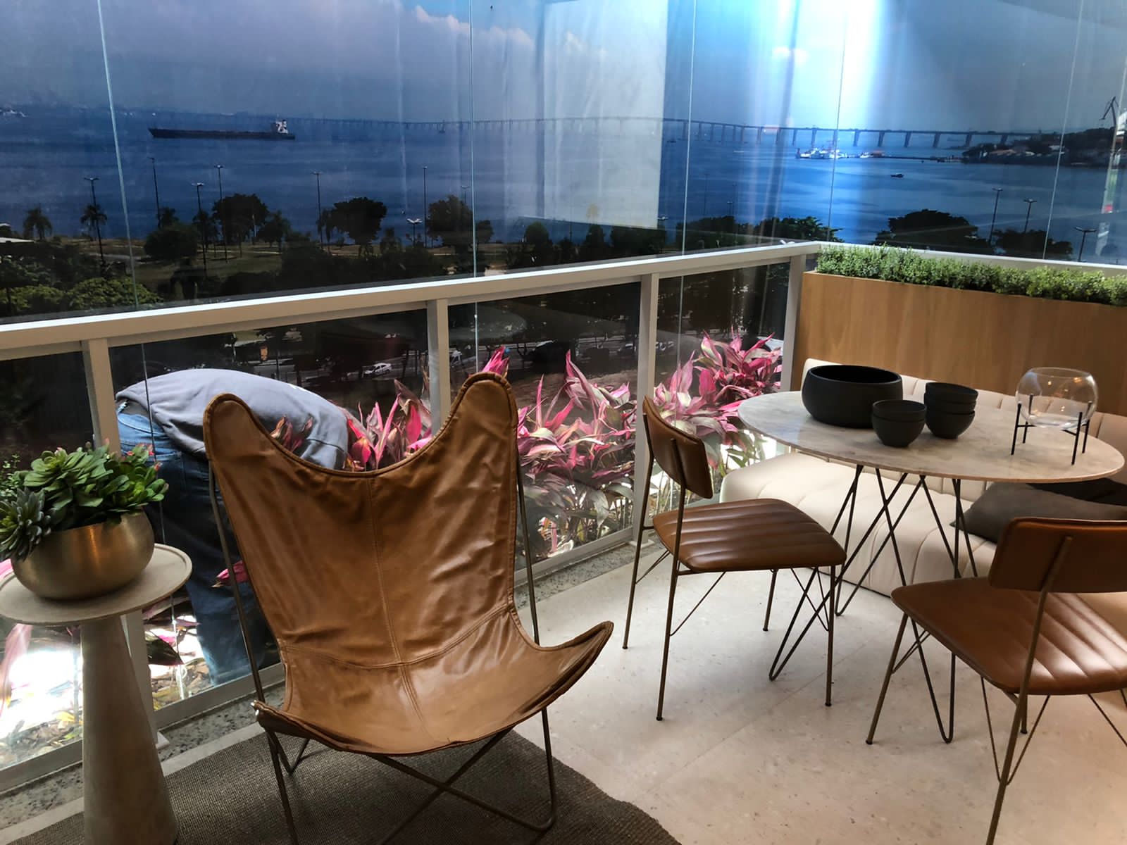 Imagem Apartamento com 3 Quartos à Venda, 95 m²em Centro - Niterói