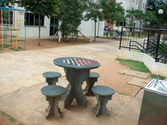 Imagem Apartamento com 2 Quartos à Venda, 50 m² em Vila Carmosina - São Paulo