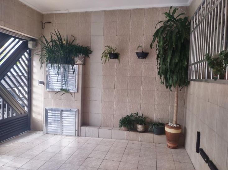 Imagem Sobrado com 4 Quartos à Venda, 172 m²em Monotrilho Oratório (Linha Prata-Verde do Metrô) - São Paulo 