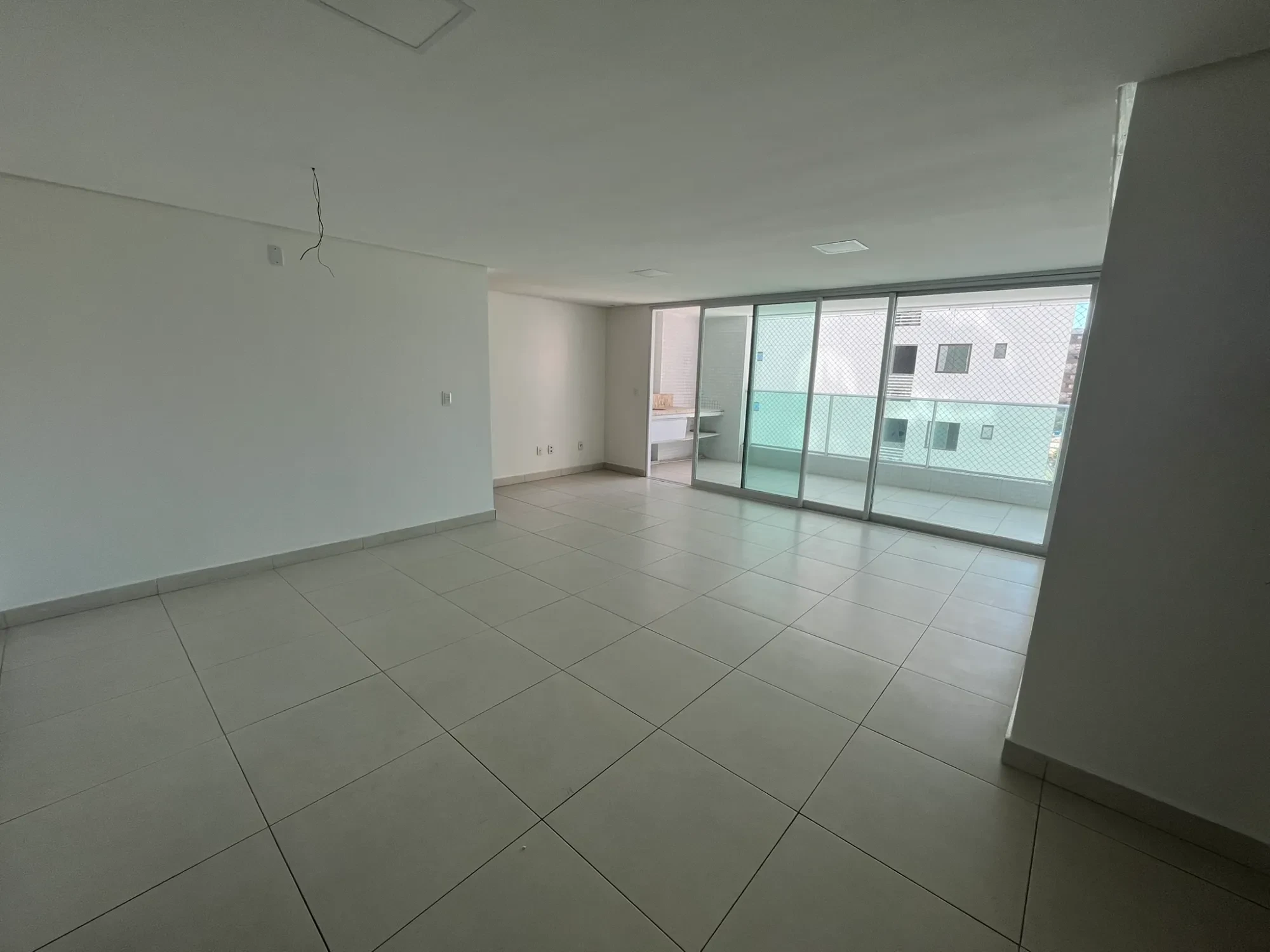 Imagem Apartamento com 4 Quartos à Venda, 136 m² em Cabo Branco - João Pessoa