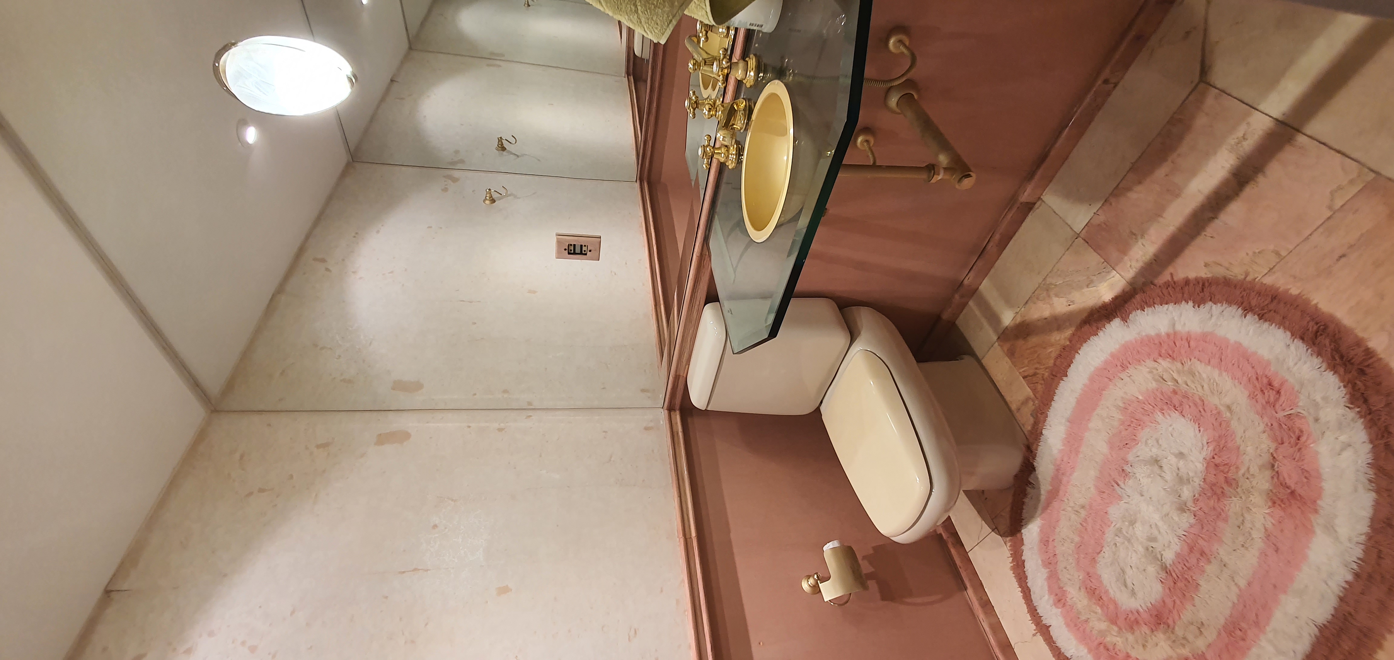 Imagem Casa de Condomínio com 3 Quartos à Venda, 340 m² em Menino Deus - Porto Alegre