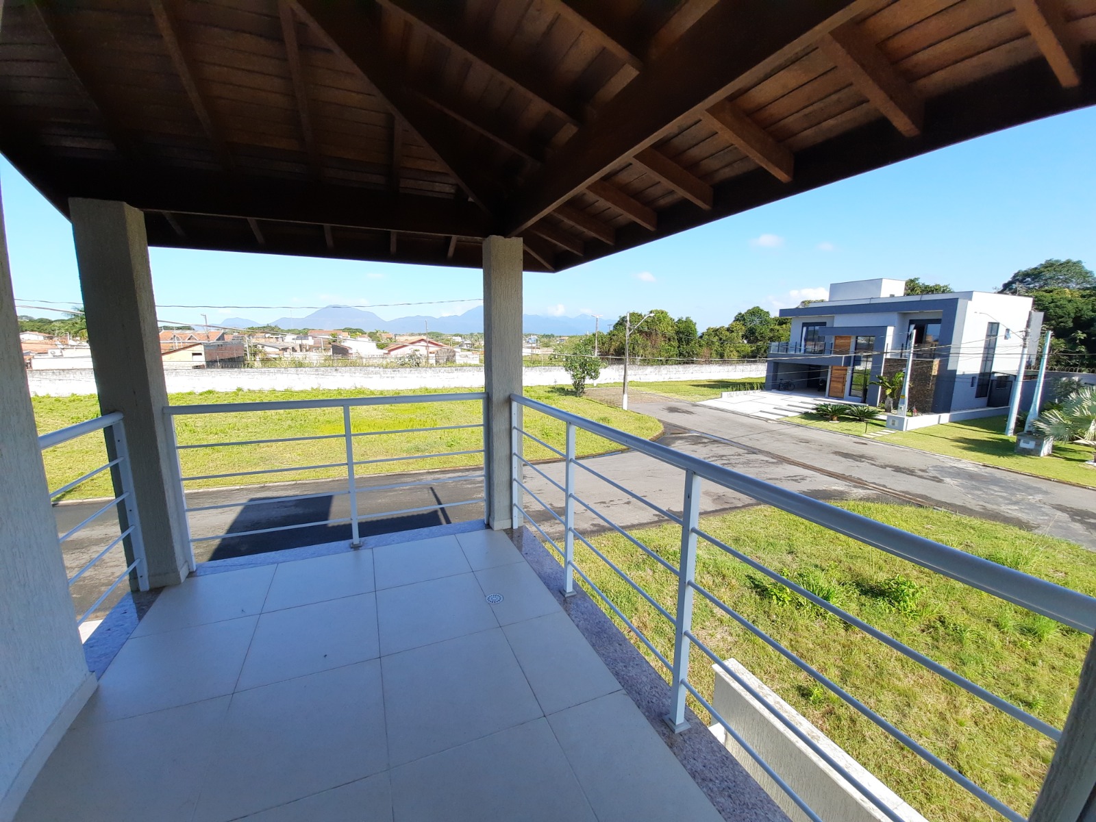 Imagem Sobrado com 4 Quartos à Venda, 250 m²em Bougainville IV - Peruibe