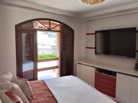 Imagem Casa com 4 Quartos à Venda, 400 m² em Garcia - Blumenau