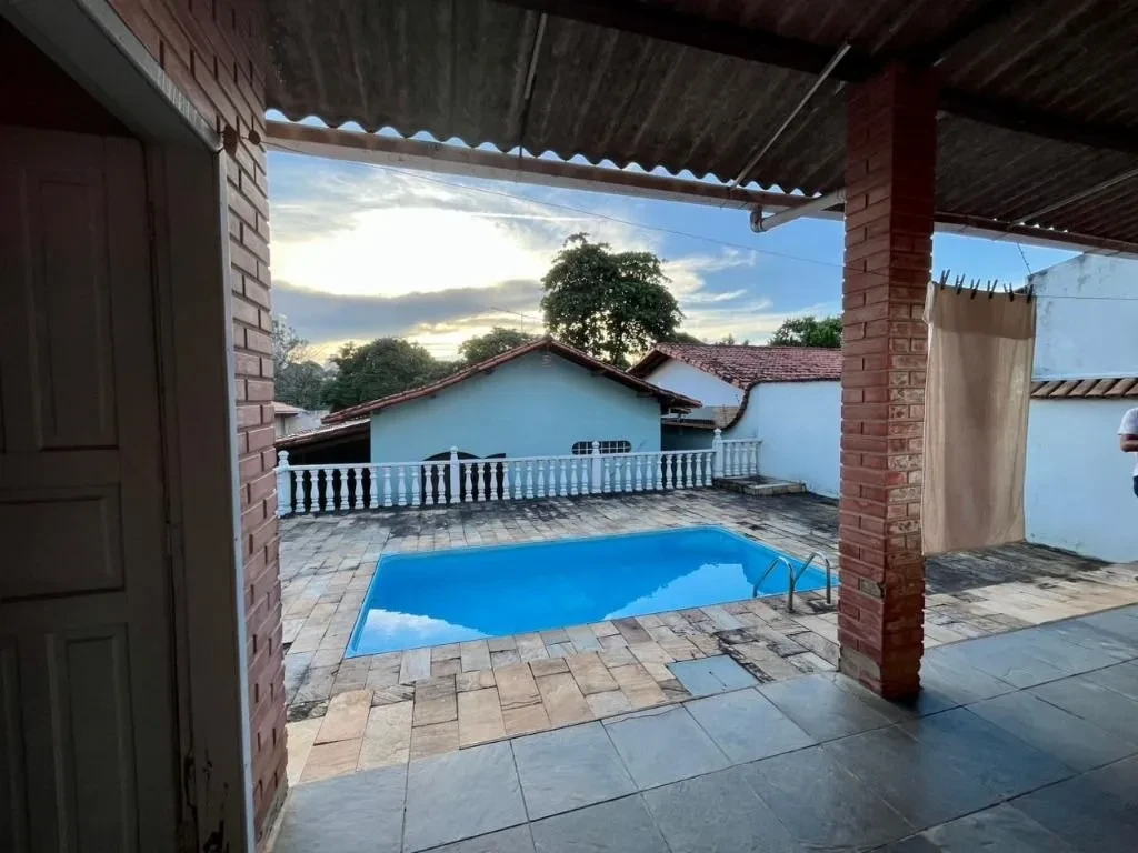Imagem Casa com 4 Quartos à Venda, 177 m² em Itapoã - Belo Horizonte