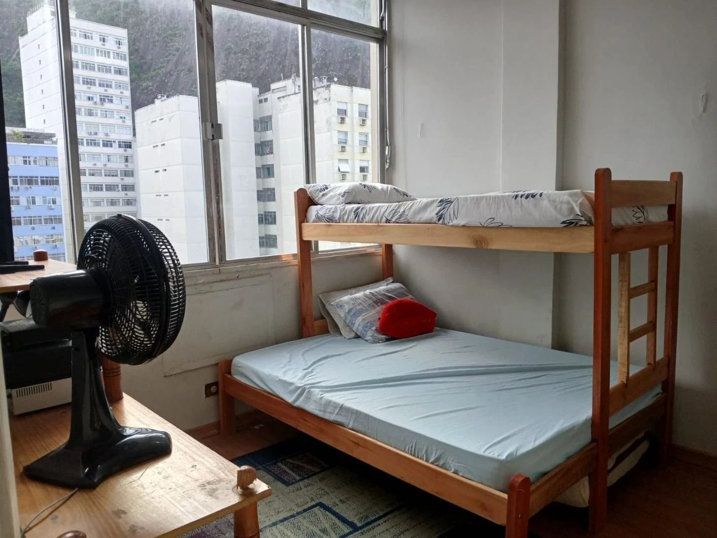 Imagem Apartamento com 3 Quartos à Venda, 95 m² em Copacabana - Rio de Janeiro