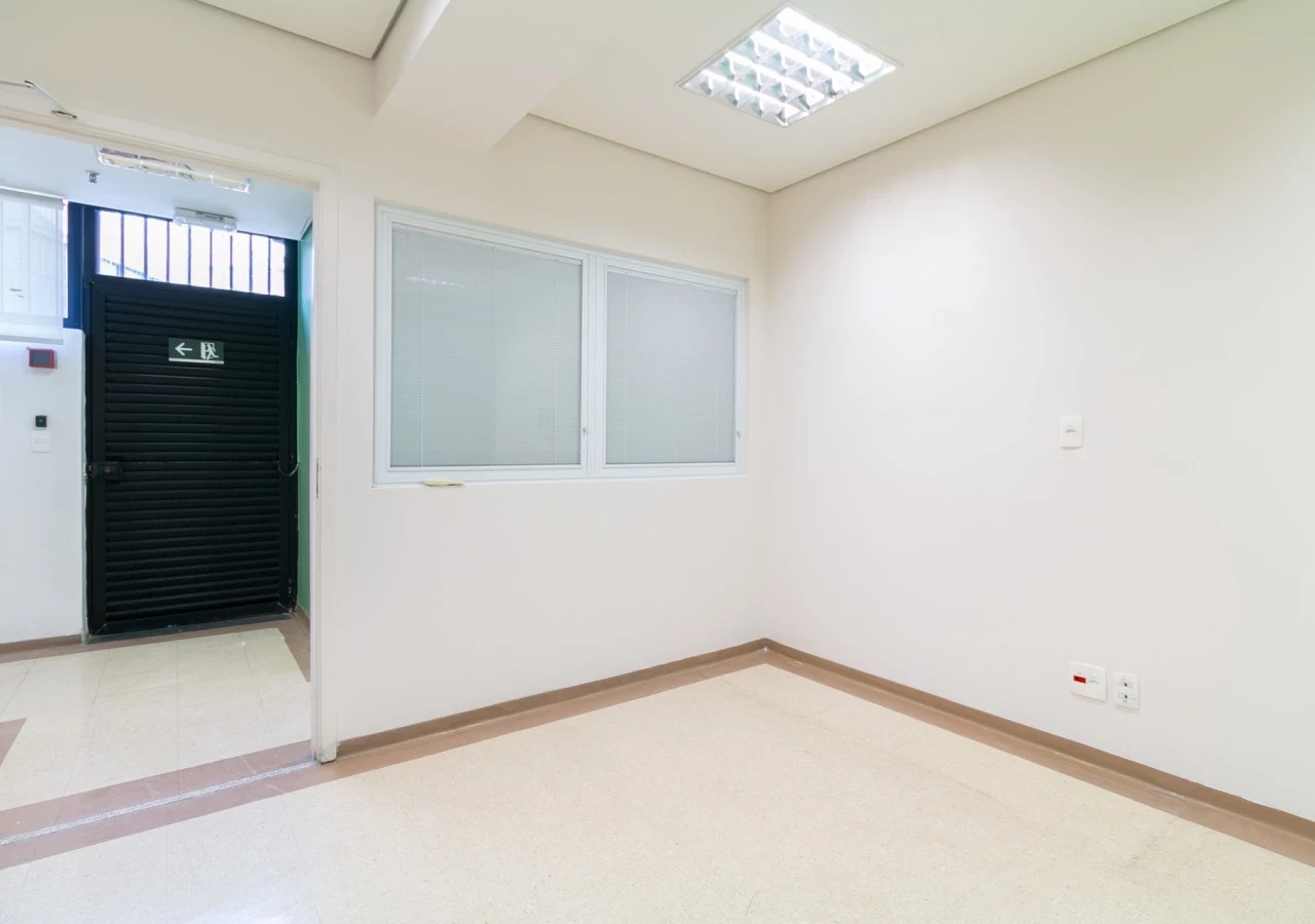 Imagem Sala Comercial à Venda ou Locação, 145 m² em Santa Cecília - São Paulo