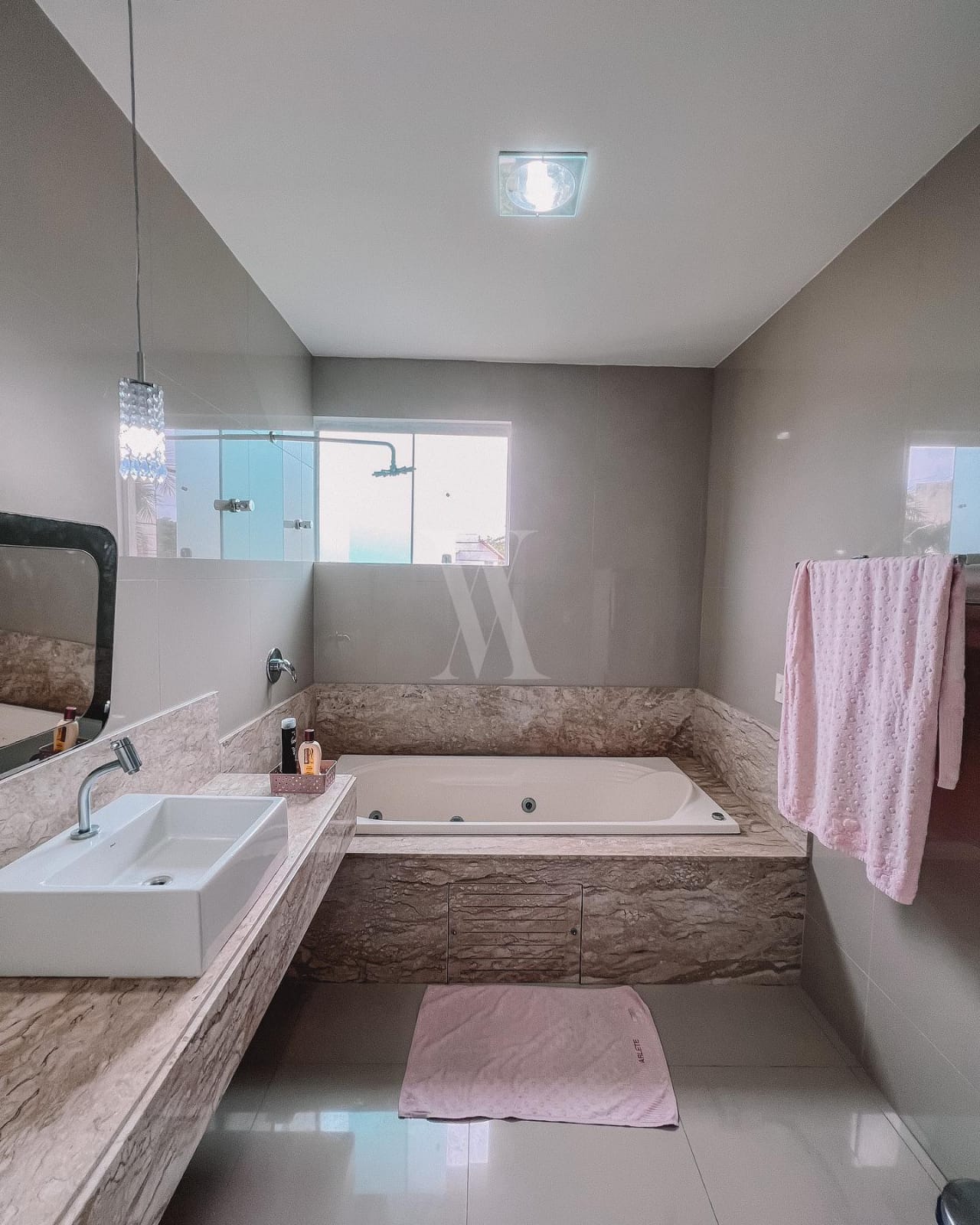 Imagem Casa de Condomínio com 5 Quartos à Venda, 245 m²em  Parque do Jiqui - Parnamirim