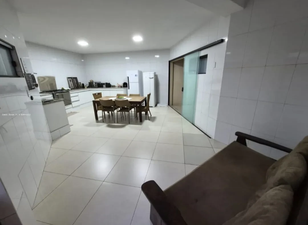 Imagem Casa de Condomínio com 4 Quartos à Venda, 271 m² em Recreio Ipitanga - Lauro de Freitas