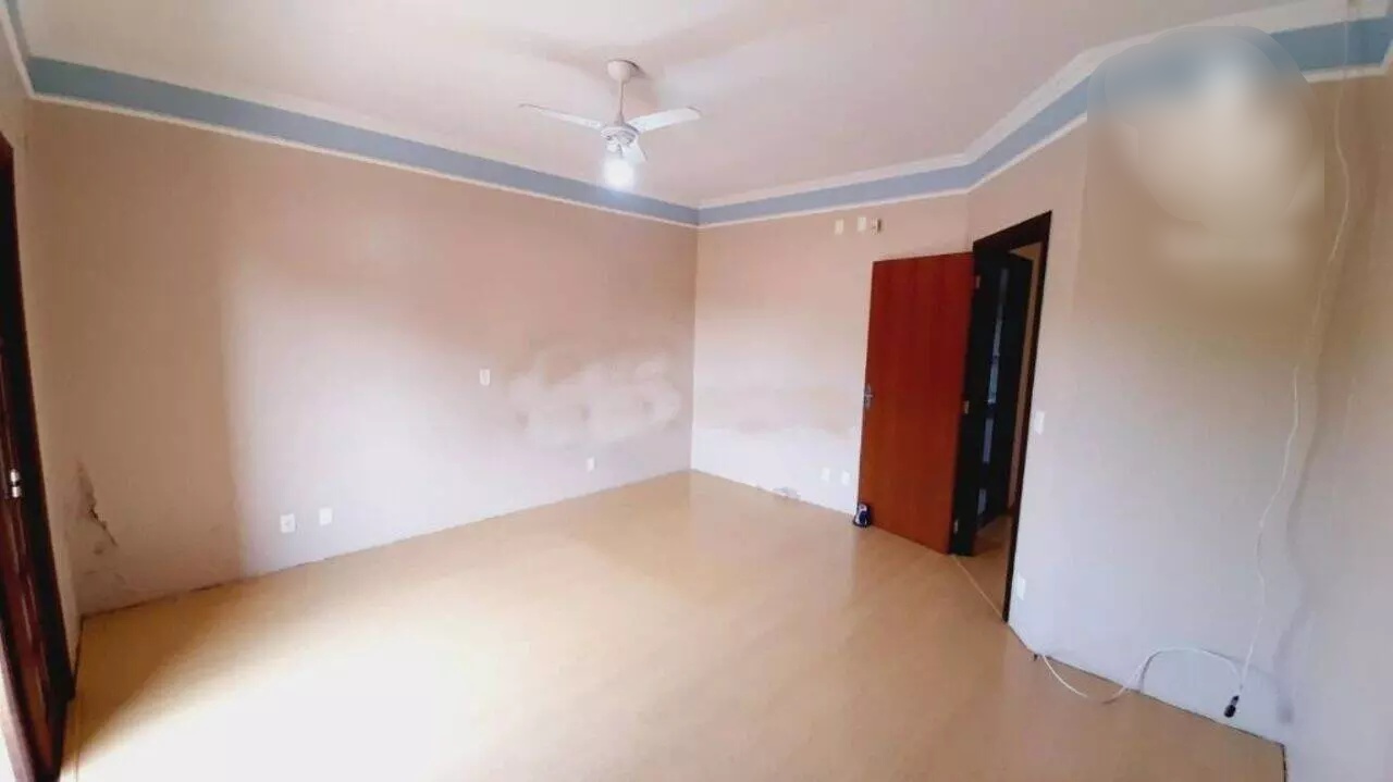 Foto do imóvel: Casa com 5 Quartos à Venda, 300 m²em Bosque das Palmeiras - Campinas