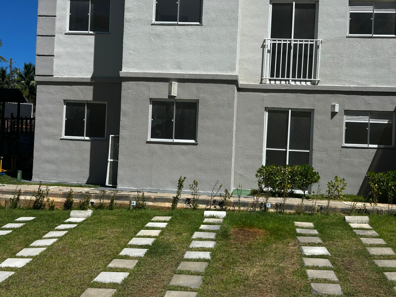 Imagem Apartamento com 2 Quartos à Venda, 40 m² em Recreio Ipitanga - Lauro de Freitas