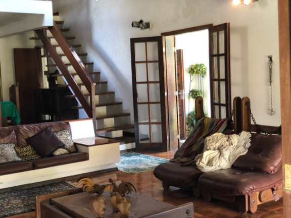 Imagem Casa de Condomínio com 5 Quartos à Venda, 300 m² em Cruzeiro - Teresópolis