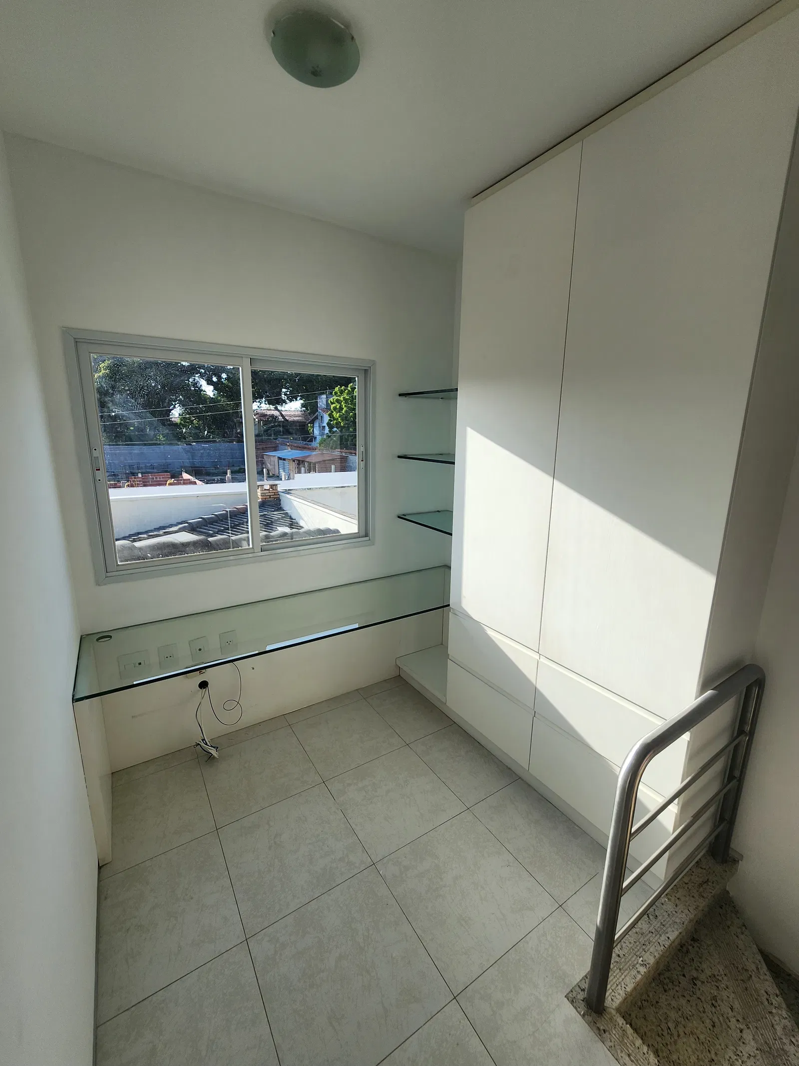 Imagem Casa de Condomínio com 3 Quartos à Venda, 277 m²em SAPIRANGA - FORTALEZA