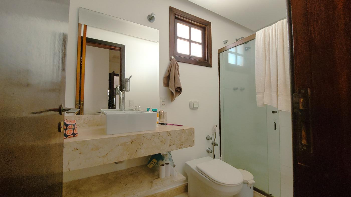 Imagem Casa com 4 Quartos à Venda, 650 m²em Camboinhas - Niterói