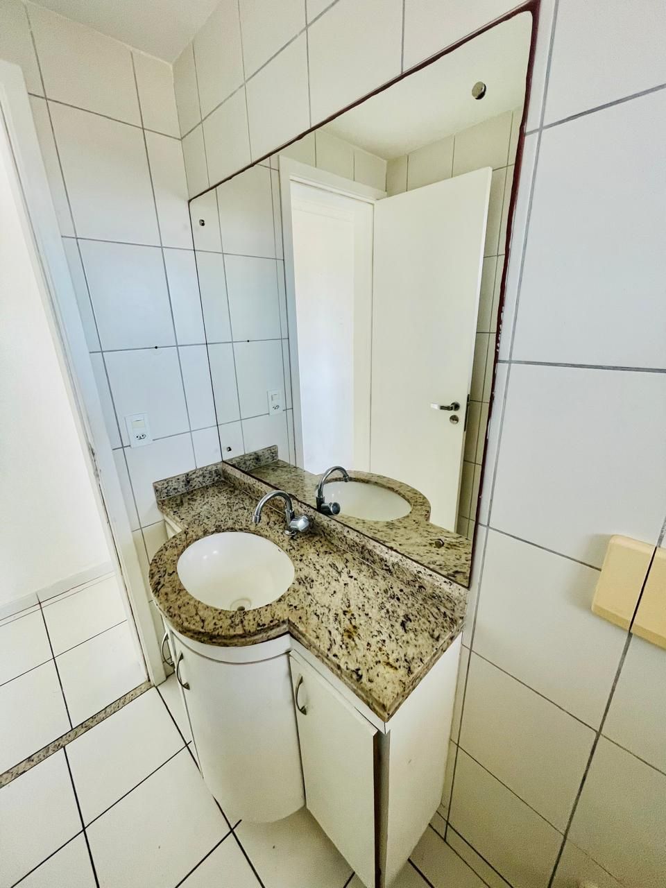 Imagem Apartamento com 3 Quartos à Venda, 92 m²em Capim Macio - Natal