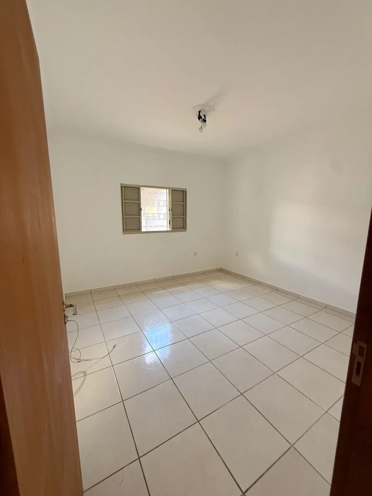 Foto do imóvel: Casa com 2 Quartos à Venda, 228 m² em Jardim São Lucas - Votorantim