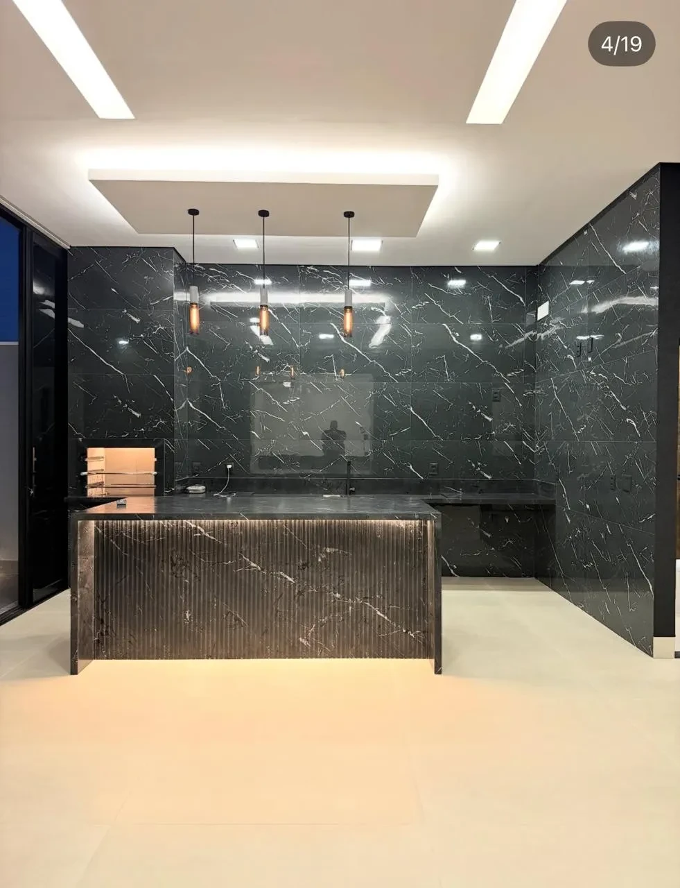 Imagem Casa com 3 Quartos à Venda, 240 m² em Jardim Mont Serrat - Aparecida de Goiânia