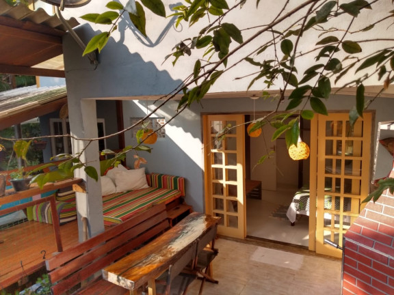 Imagem Sobrado com 3 Quartos à Venda, 480 m² em Felix - Ubatuba