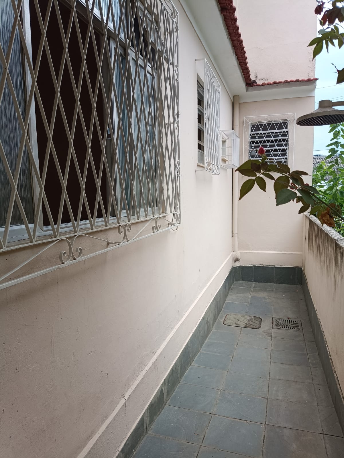 Foto do imóvel: Imóvel Comercial à Venda ou Locação, 180 m² em Parque Paulicéia - Duque de Caxias