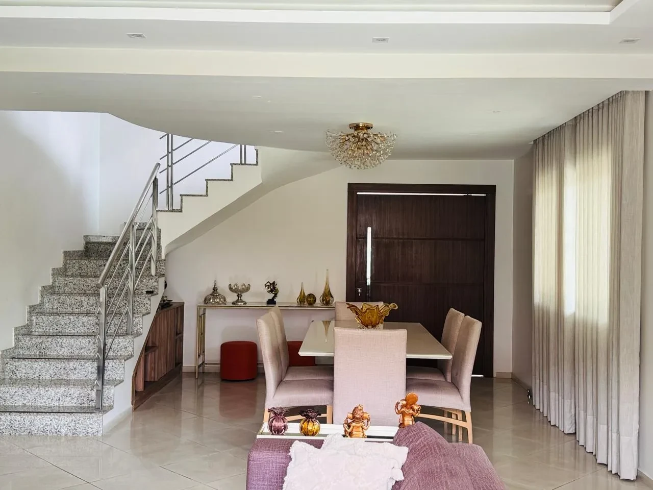 Foto do imóvel: Casa com 3 Quartos à Venda, 342 m² em Parque Verde - Belém