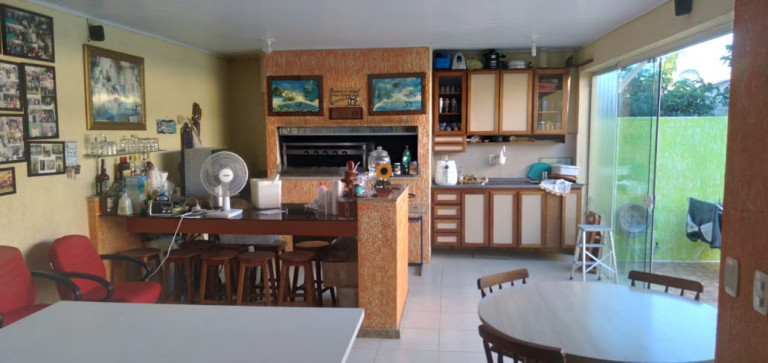 Imagem Casa com 2 Quartos à Venda, 120 m² em Capão Novo - Capão da Canoa
