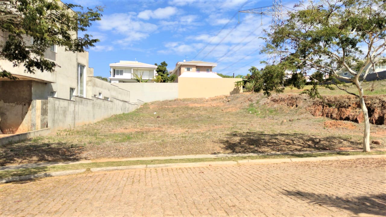 Terreno em Condomínio à Venda, 590 m²em Condomínio Reserva da Serra - Jundiaí