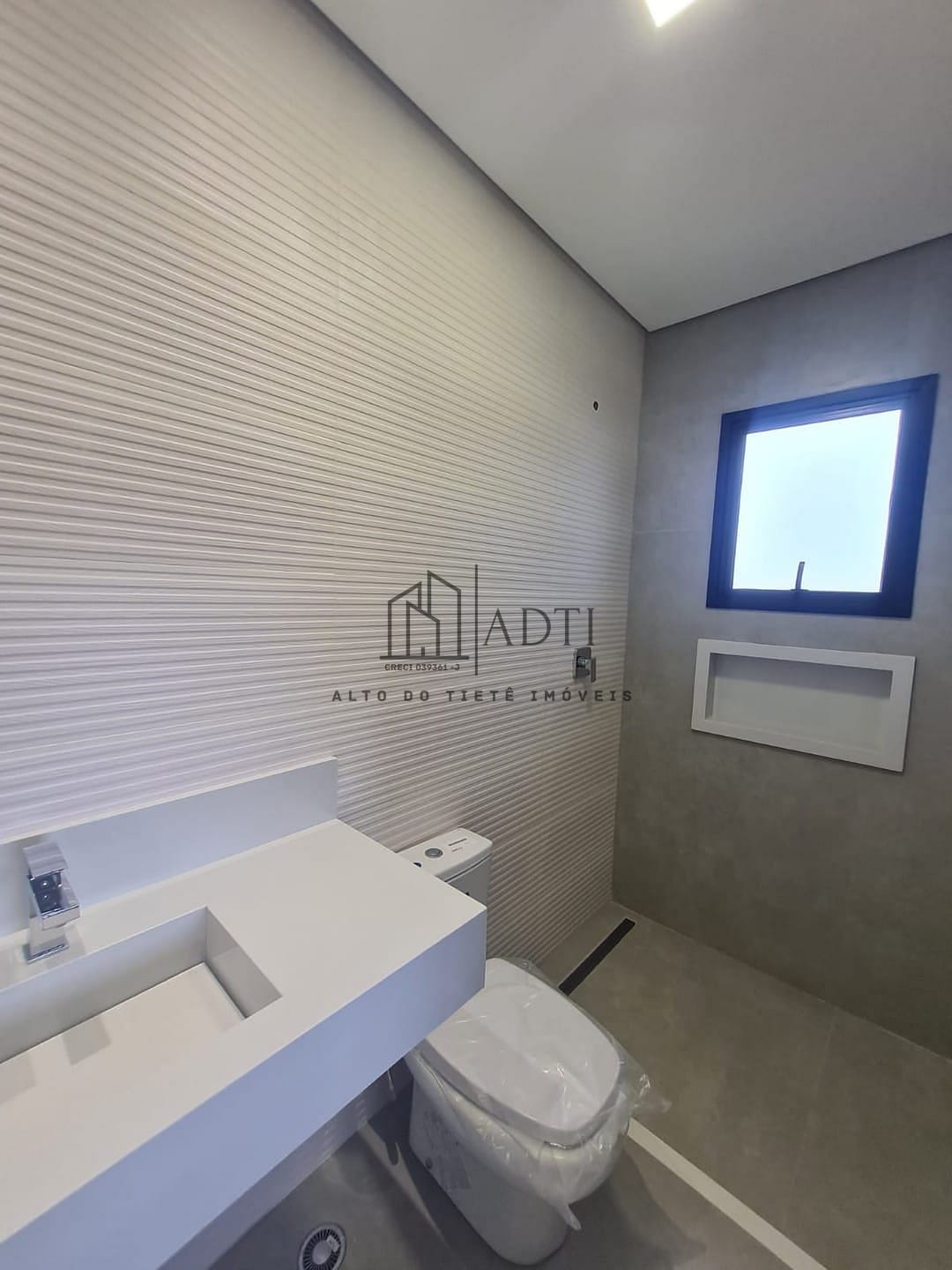 Imagem Casa de Condomínio com 3 Quartos à Venda, 205 m² em Cézar de Souza - Mogi das Cruzes