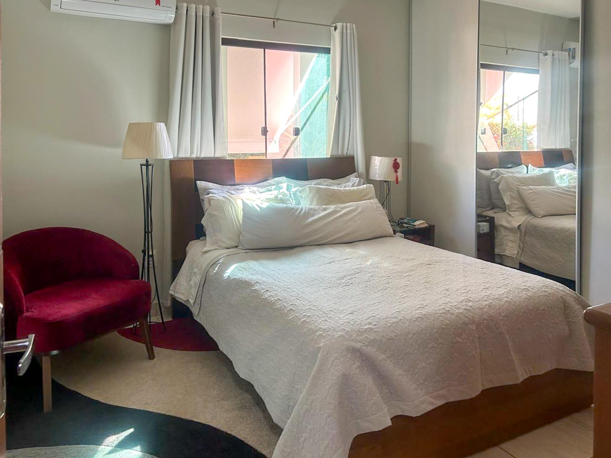 Imagem Chácara com 4 Quartos à Venda, 1.000 m² em  - Jaboticatubas
