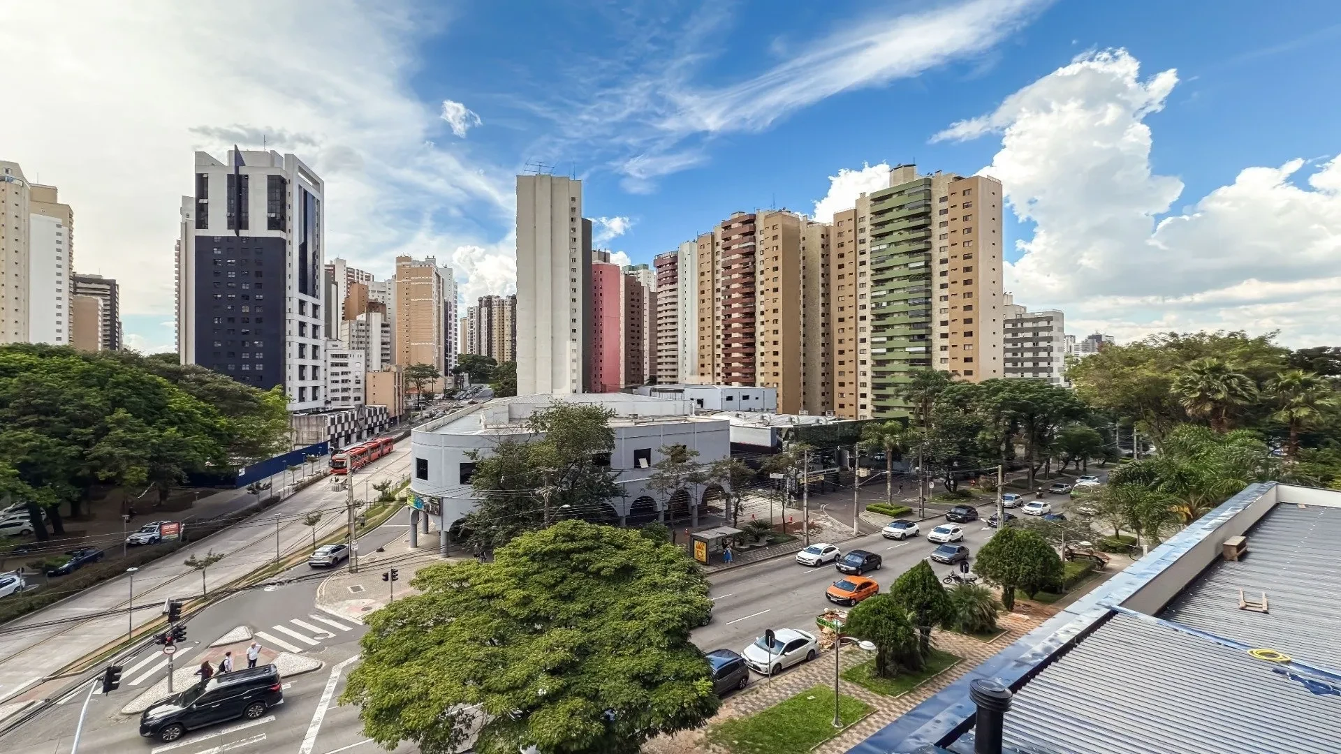 Imagem Apartamento com 3 Quartos à Venda, 137 metros em Água Verde - Curitiba