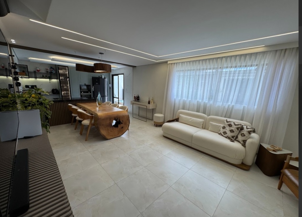 Foto do imóvel: Apartamento com 3 Quartos à Venda, 140 m² em Guilhermina - Praia Grande