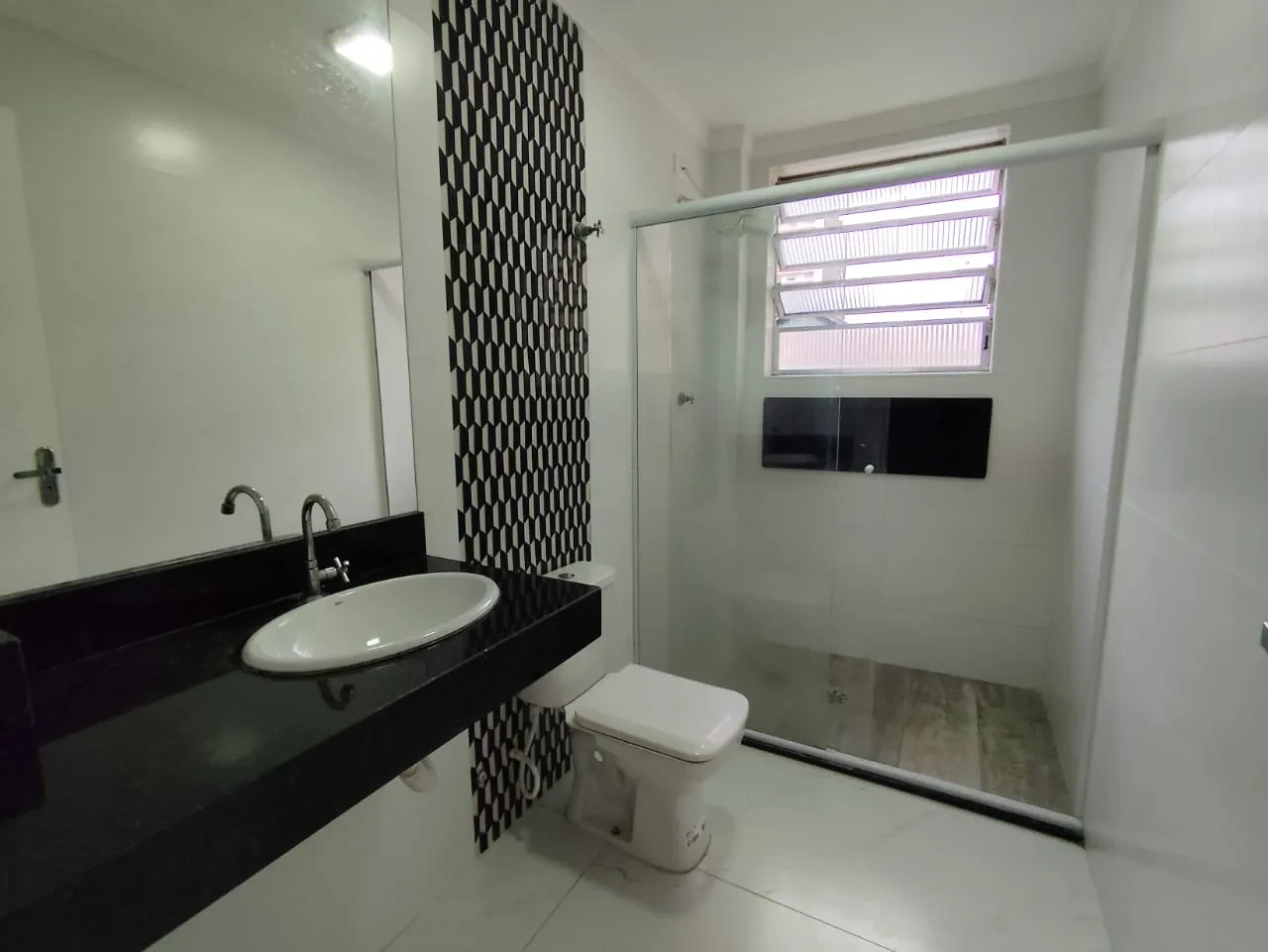 Foto do imóvel: Apartamento com 2 Quartos à Venda, 65 m² em Gonzaga - Santos