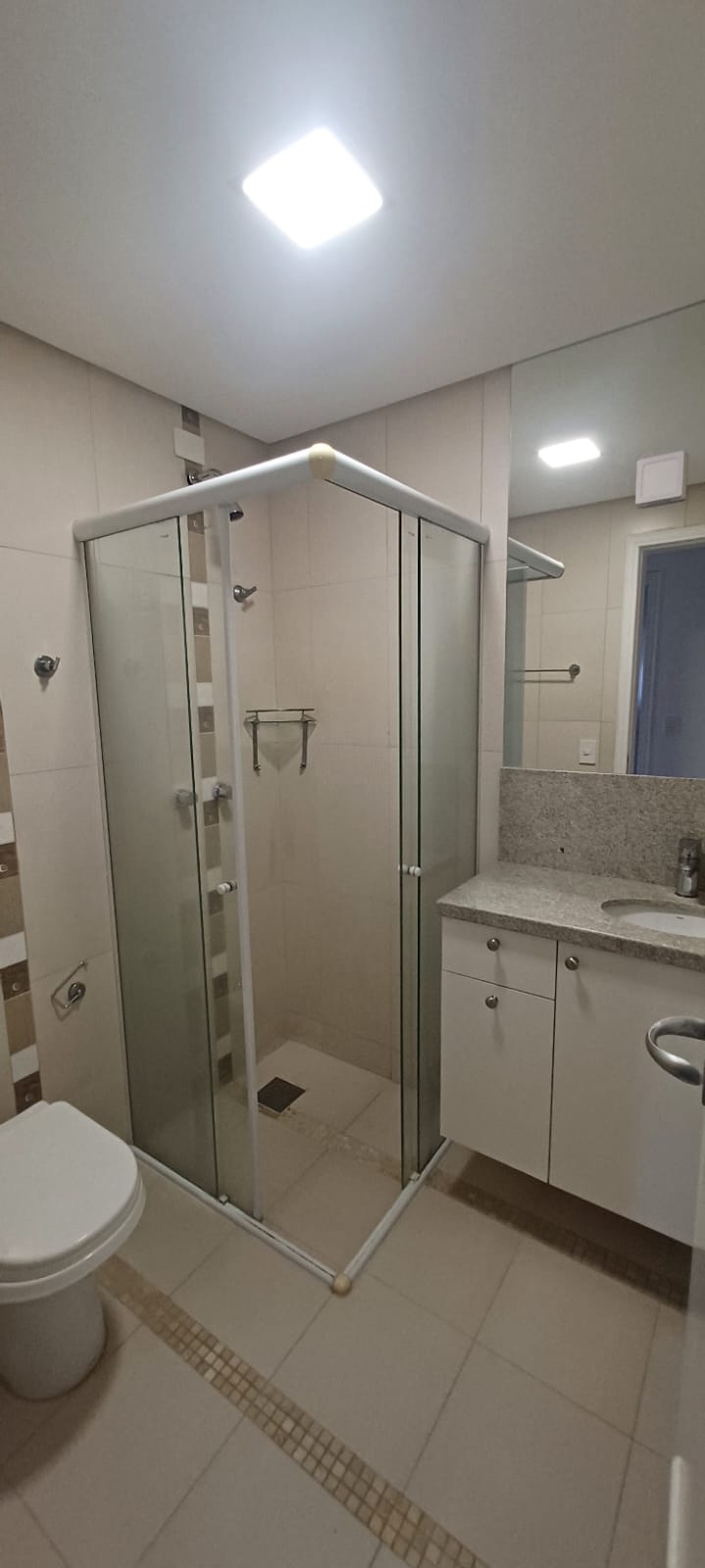 Imagem Cobertura com 3 Quartos à Venda, 240 m²em Centro - Florianópolis