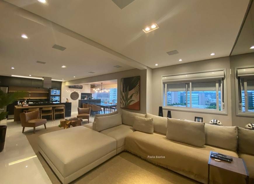 Imagem Apartamento com 3 Quartos à Venda, 130 m²em Vila Gertrudes - São Paulo