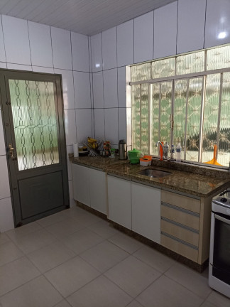 Imagem Casa com 2 Quartos à Venda, 150 m² em Centro - Foz do Iguaçu