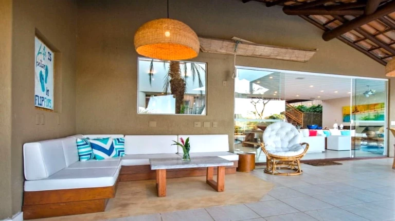 Imagem Casa com 6 Quartos à Venda, 580 m² em Ferradura - Armação dos Búzios