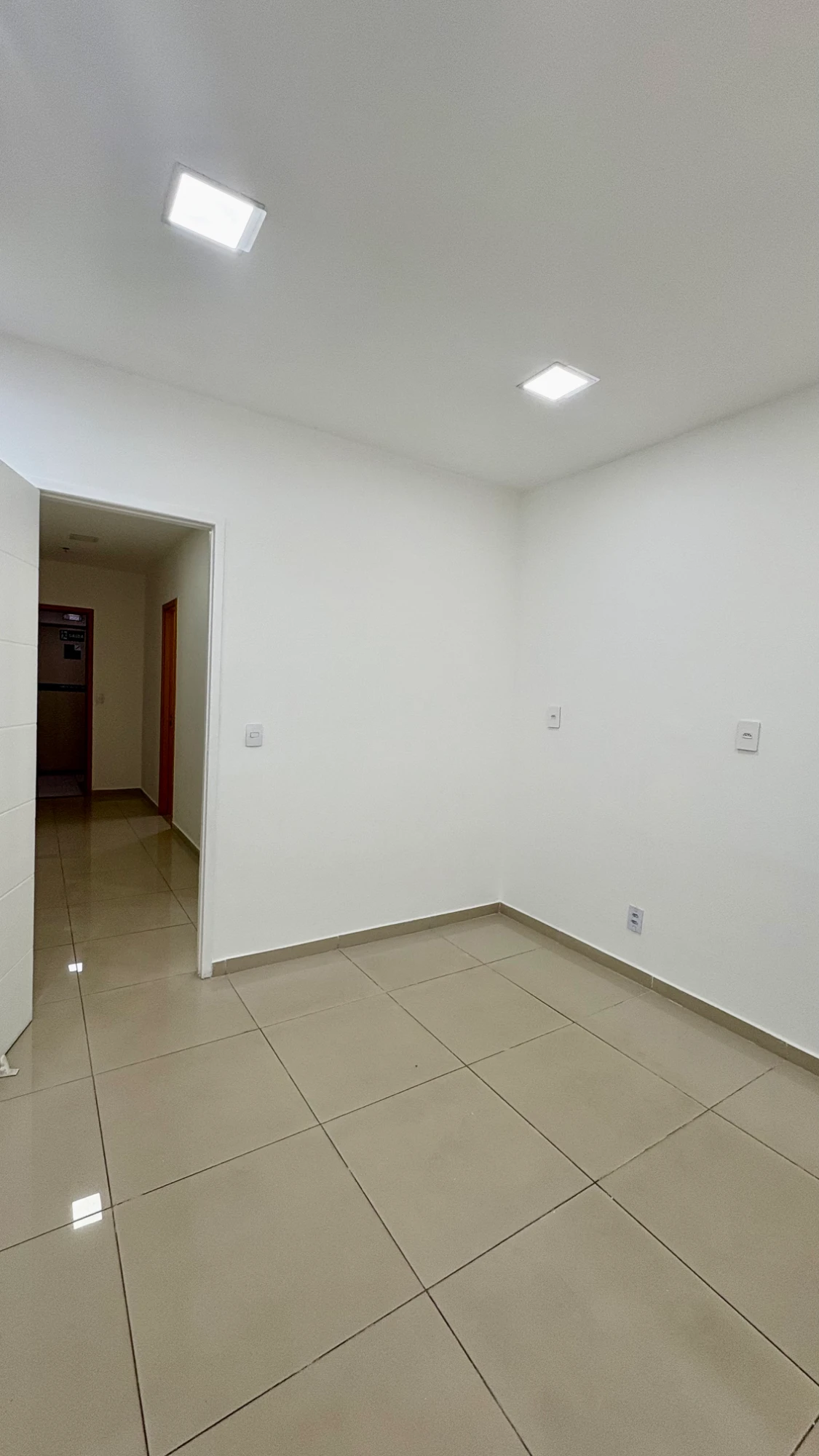 Foto do imóvel: Sala Comercial para Alugar, 27 m² em Centro - Nova Iguaçu