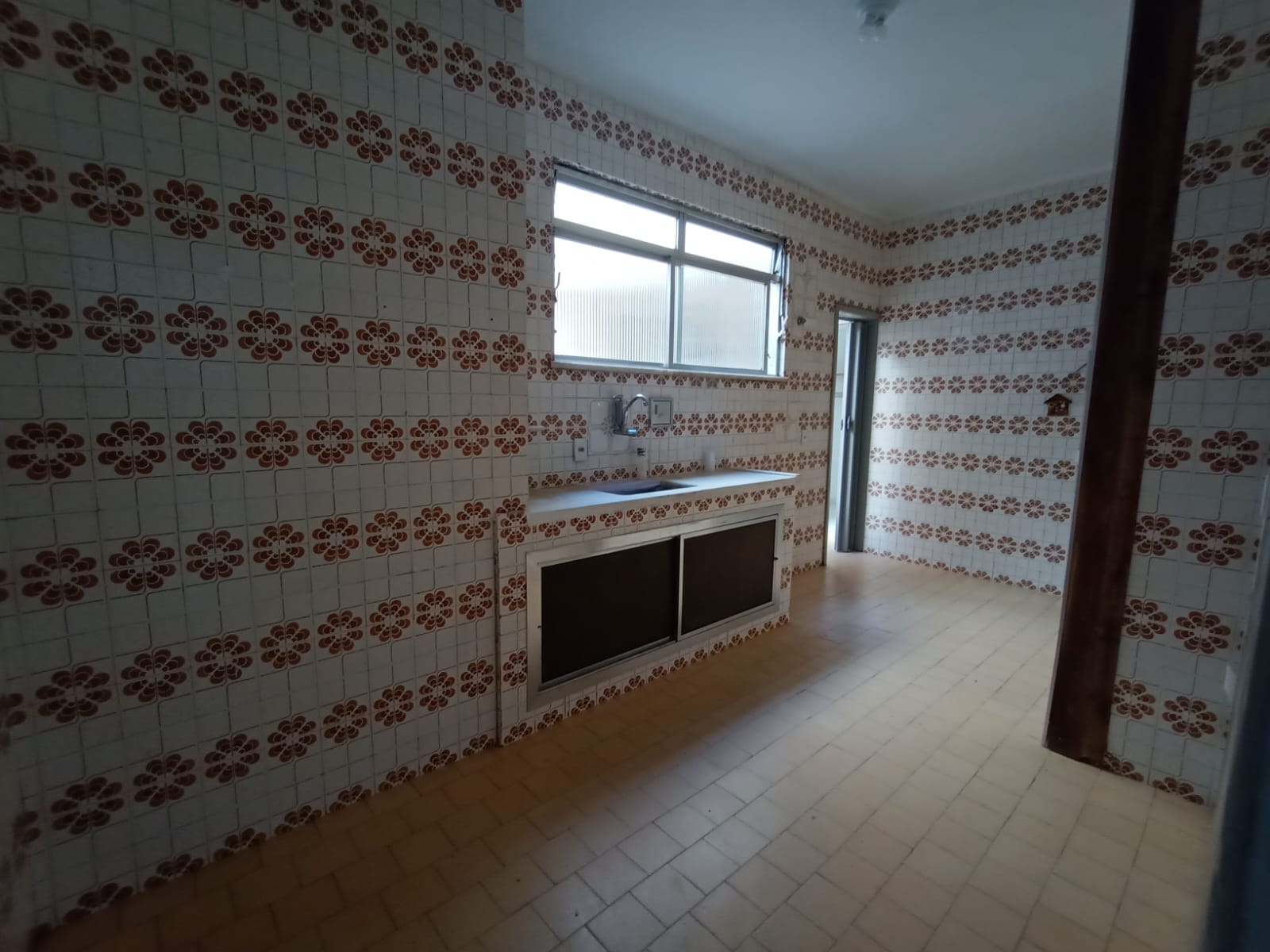Imagem Apartamento com 2 Quartos à Venda, 70 m²em Bancários - Rio de Janeiro