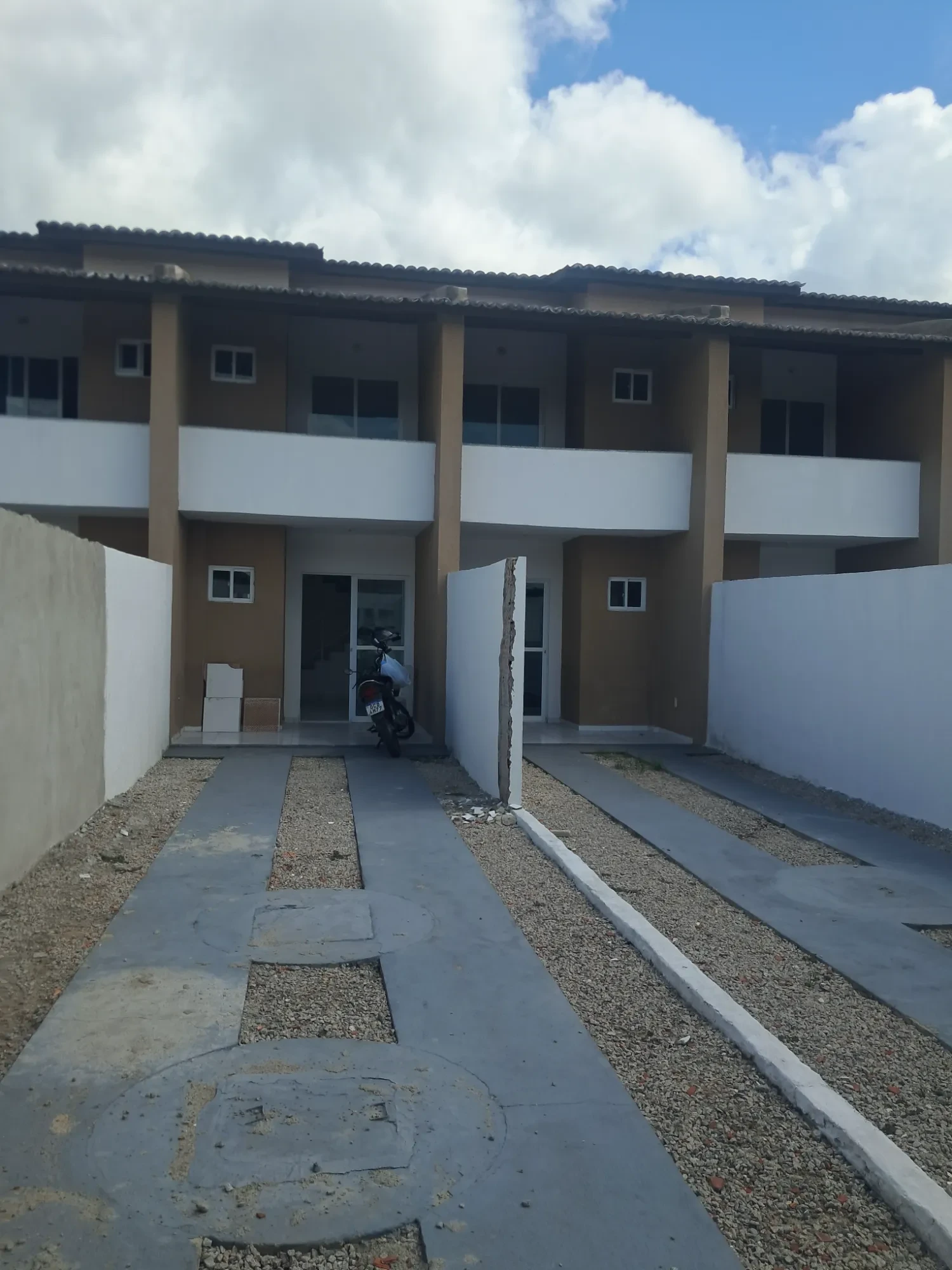 Imagem Casa com 2 Quartos à Venda, 77 metro em Centro - Horizonte