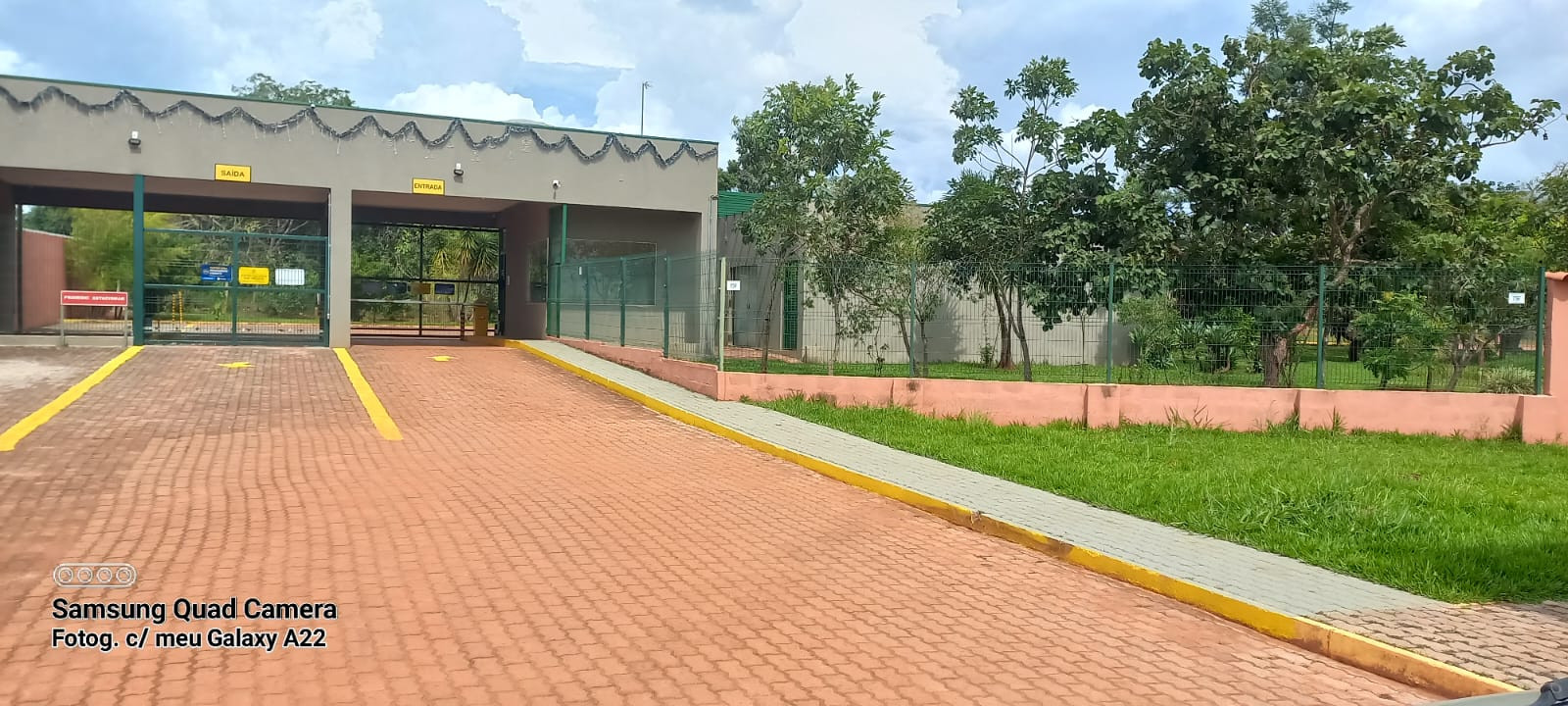 Imagem Terreno em Condomínio à Venda, 2500 m² em Setor Habitacional Tororó (Jardim Botânico) - Brasília