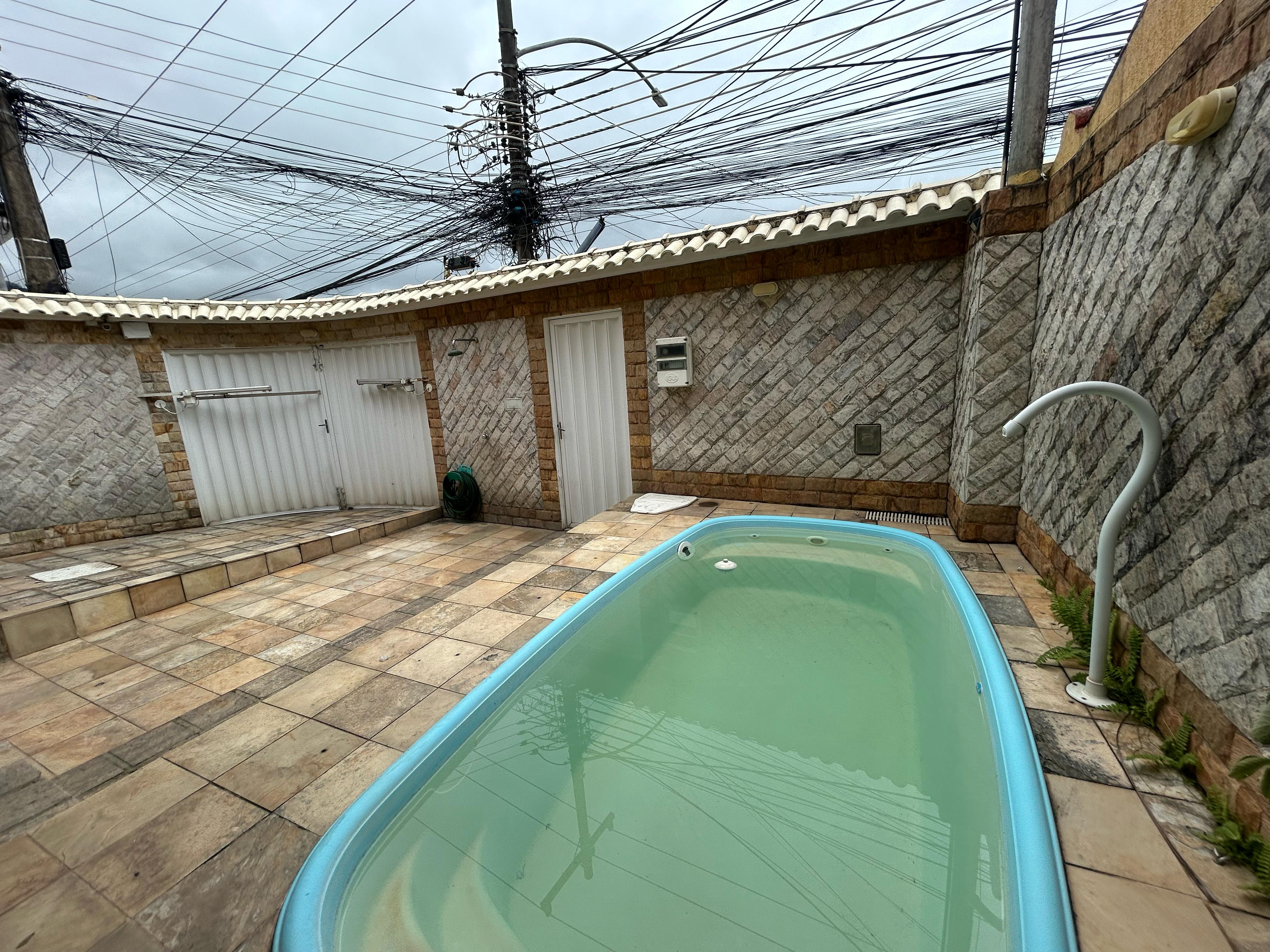 Imagem Casa com 3 Quartos à Venda, 200 m² em Campo Grande - Rio de Janeiro