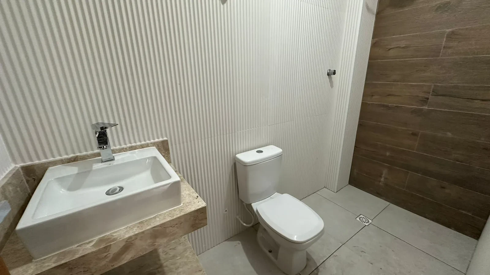 Imagem Sobrado com 3 Quartos à Venda, 140 m² em Vila Belmiro - Santos