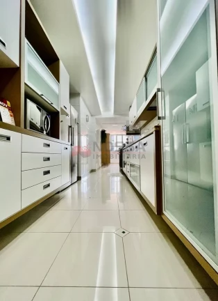 Imagem Apartamento com 4 Quartos à Venda, 265 m² em Mata da Praia - Vitória