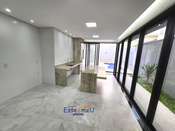 Imagem Casa de Condomínio com 3 Quartos à Venda, 180 m² em Jardins Madri - Goiânia